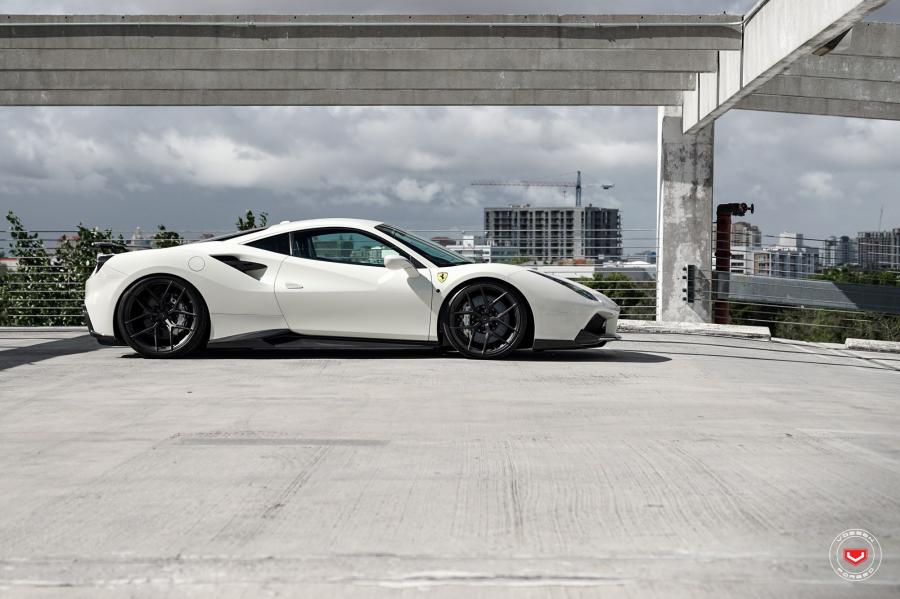  Ferrari 488 GTB on Vossen Wheels (S21-01) 2019 года  (фото 50 из 52)